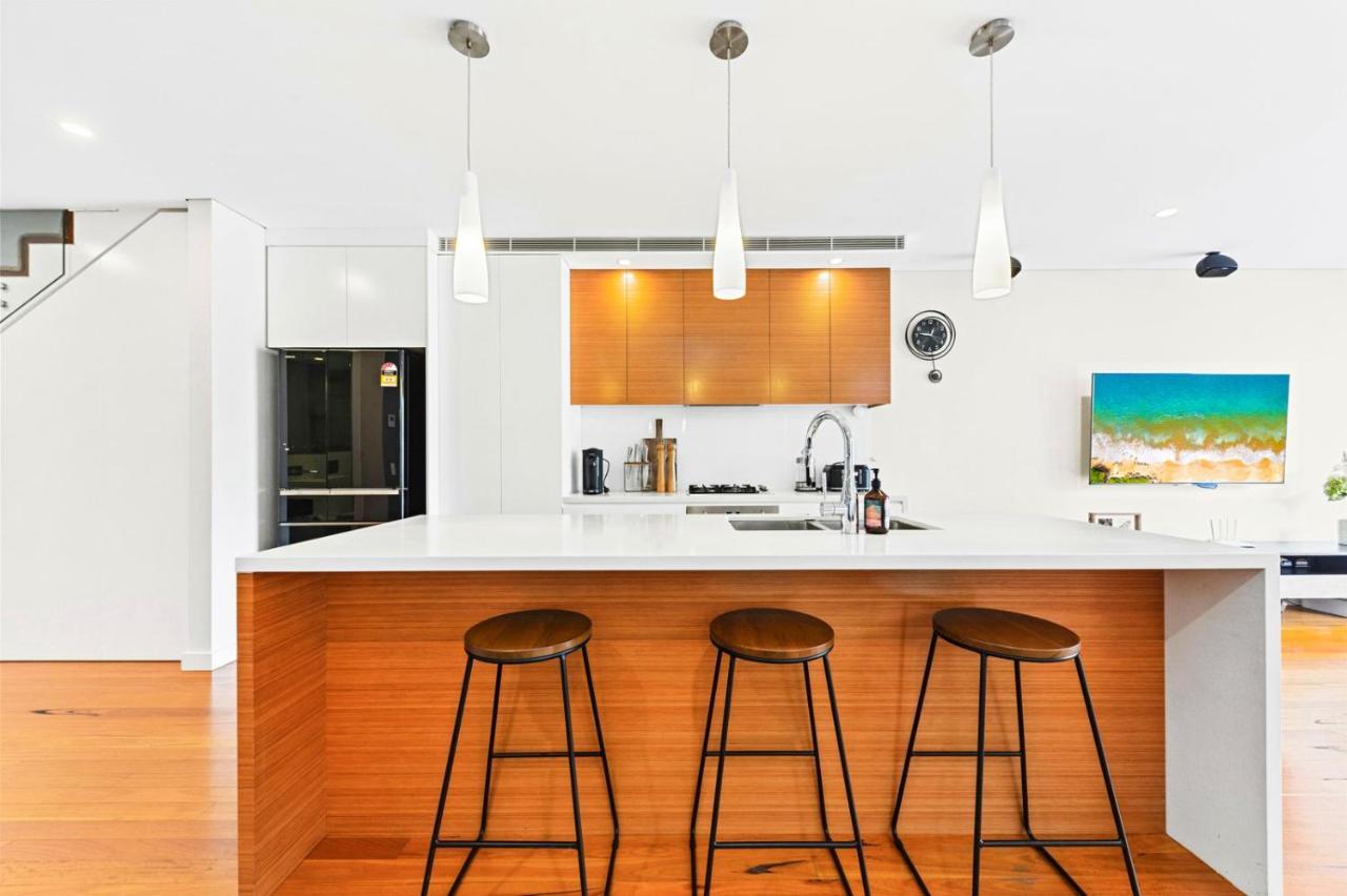 Villa Convenient 4br With Private Pool Close To Airport Sydney